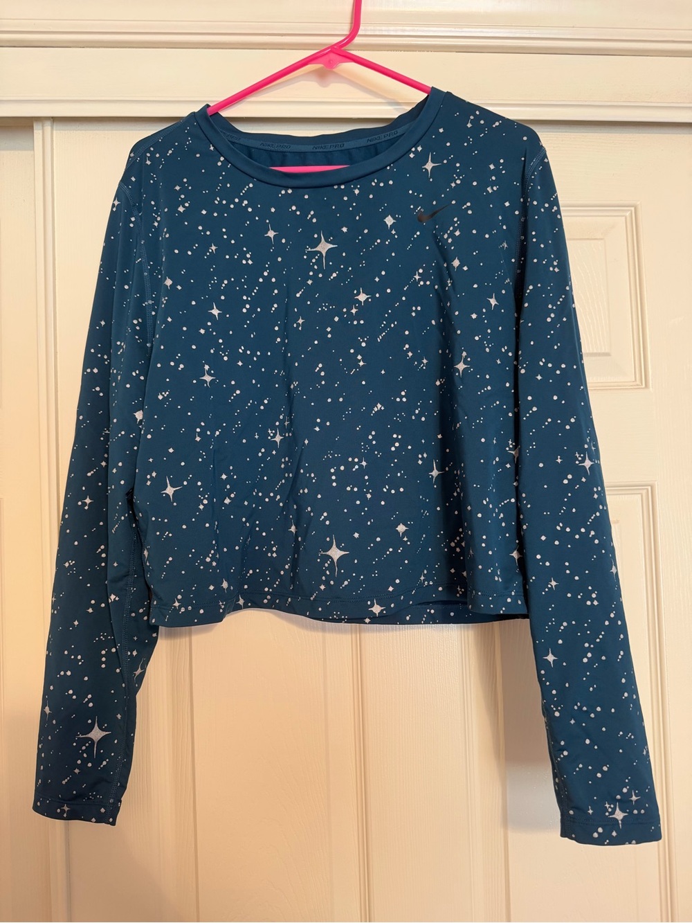 Nike Pro Starry Night Fitness Training Top
